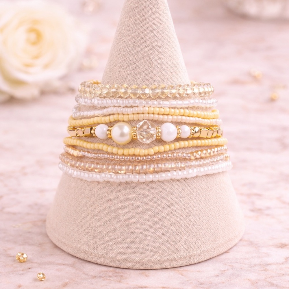 Gold Ivory Bracelet Stack Set Beaded Crystal‎ Pearl Stretch Boho - Picture 2 of 4